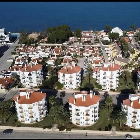 Estudio Sota-piscina