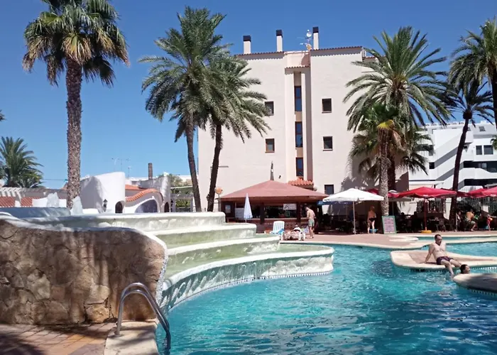 Estudio Sota-piscina Апартаменти